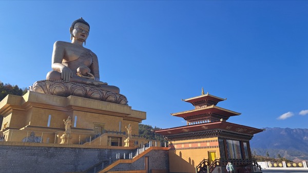Buddha Dordenma statue